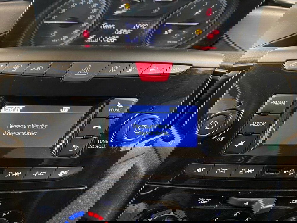 Lancia Ypsilon usata a Torino (9)