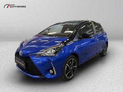 Toyota Yaris 1.5 Hybrid 5 porte Lounge Blue del 2017 usata a Monza