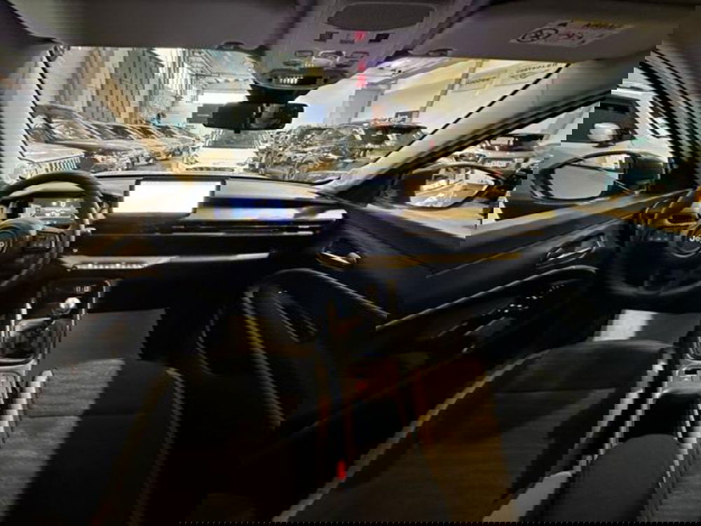 Jeep Avenger nuova a Reggio Emilia (14)