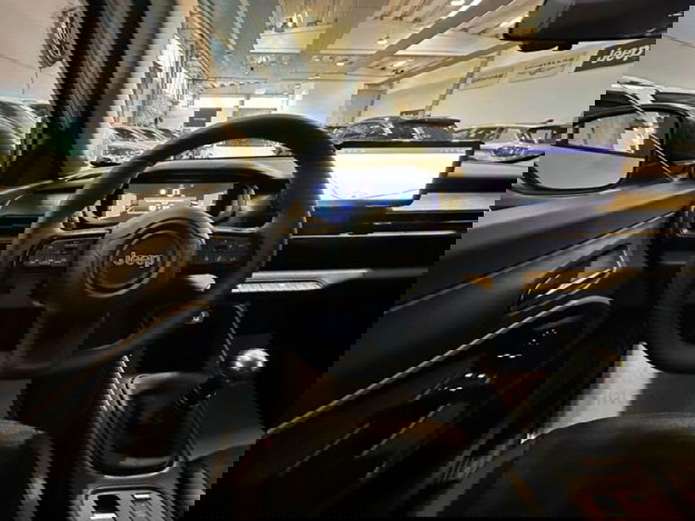 Jeep Avenger nuova a Reggio Emilia (15)