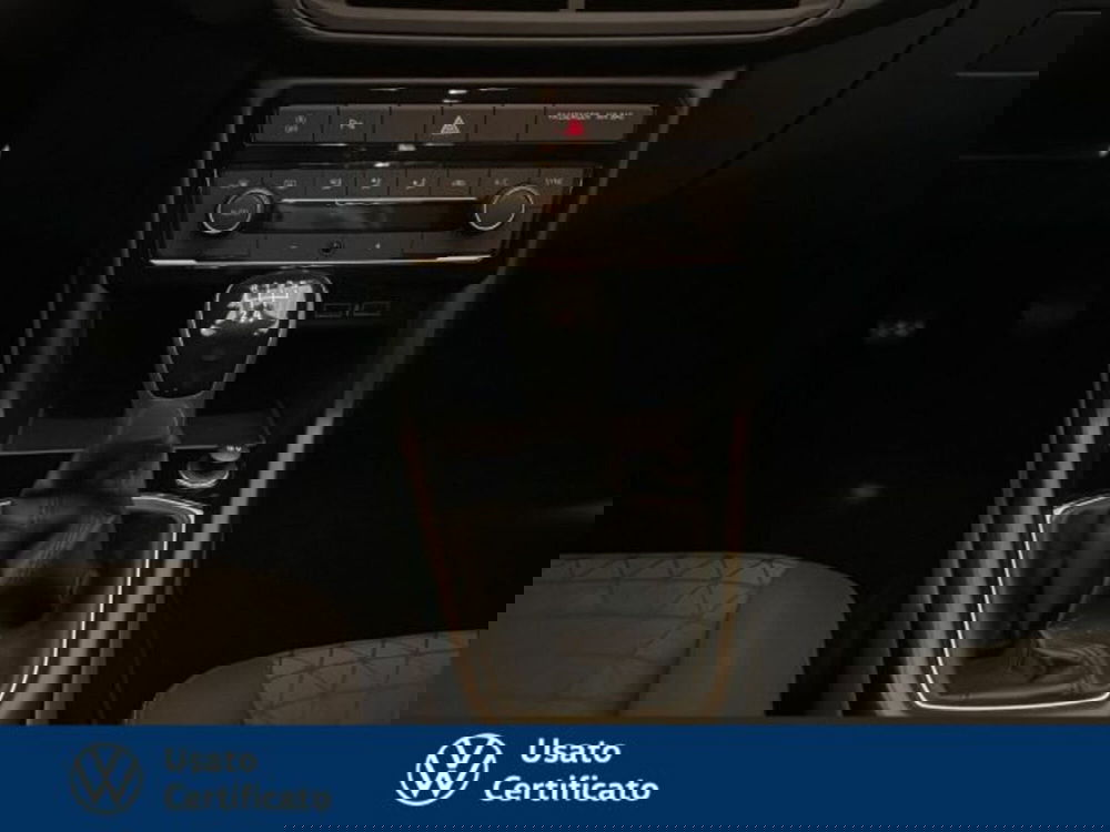 Volkswagen T-Cross usata a Vicenza (10)