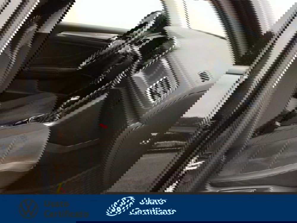 Volkswagen T-Roc usata a Vicenza (5)