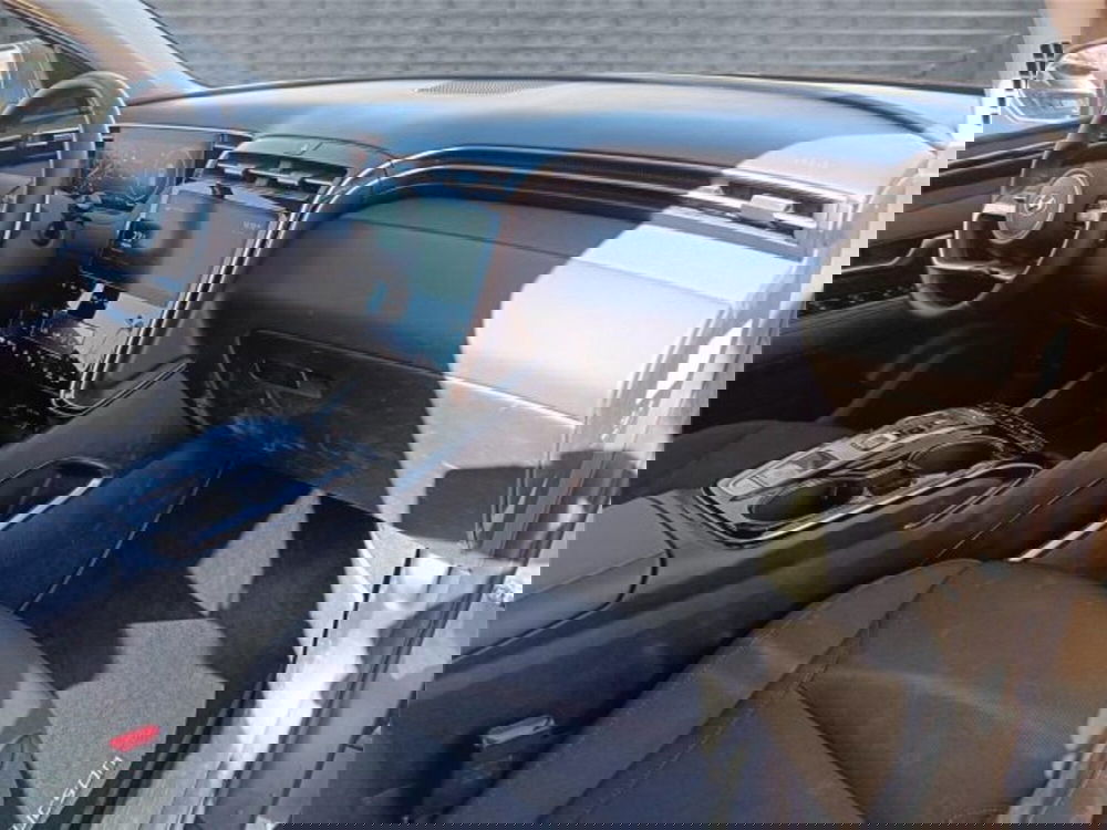 Hyundai Tucson usata a Bari (12)