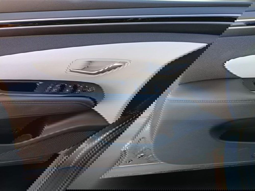 Hyundai Tucson usata a Bari (9)