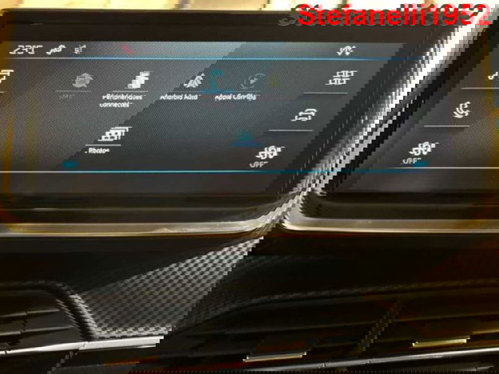 Peugeot 208 nuova a Bologna (17)