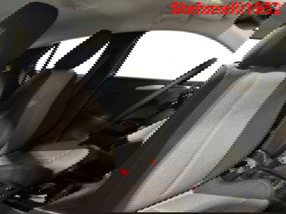 Opel Corsa nuova a Bologna (16)