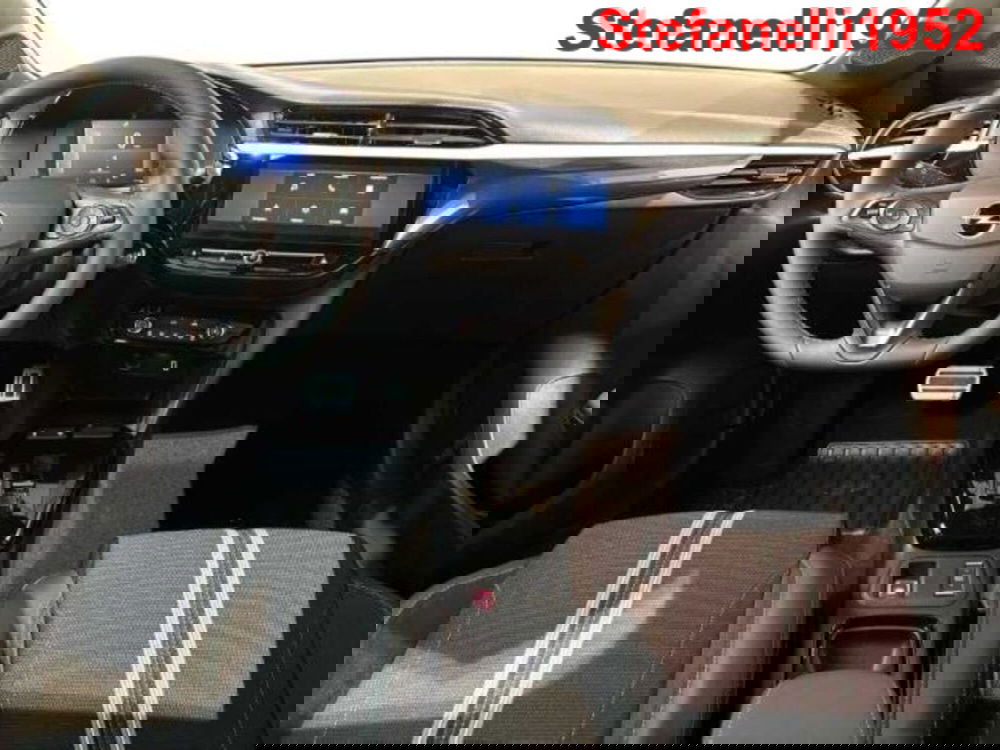 Opel Corsa nuova a Bologna (13)