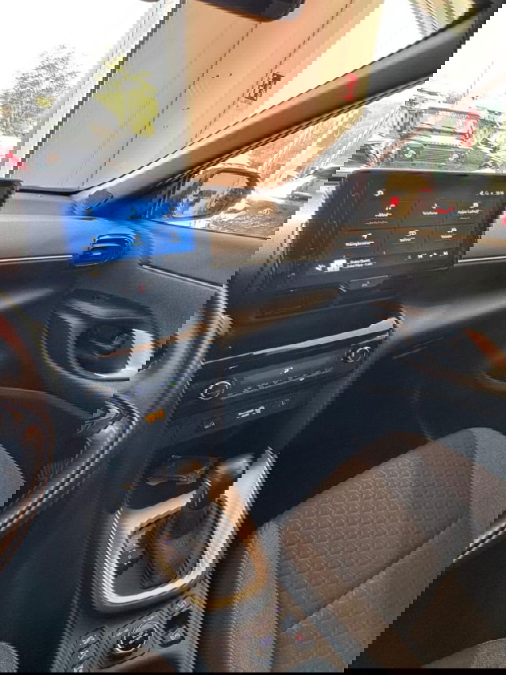 Toyota Yaris Cross usata a Sassari (11)