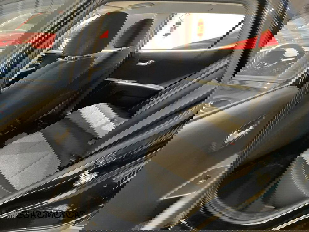 Kia Stonic usata a Bari (14)