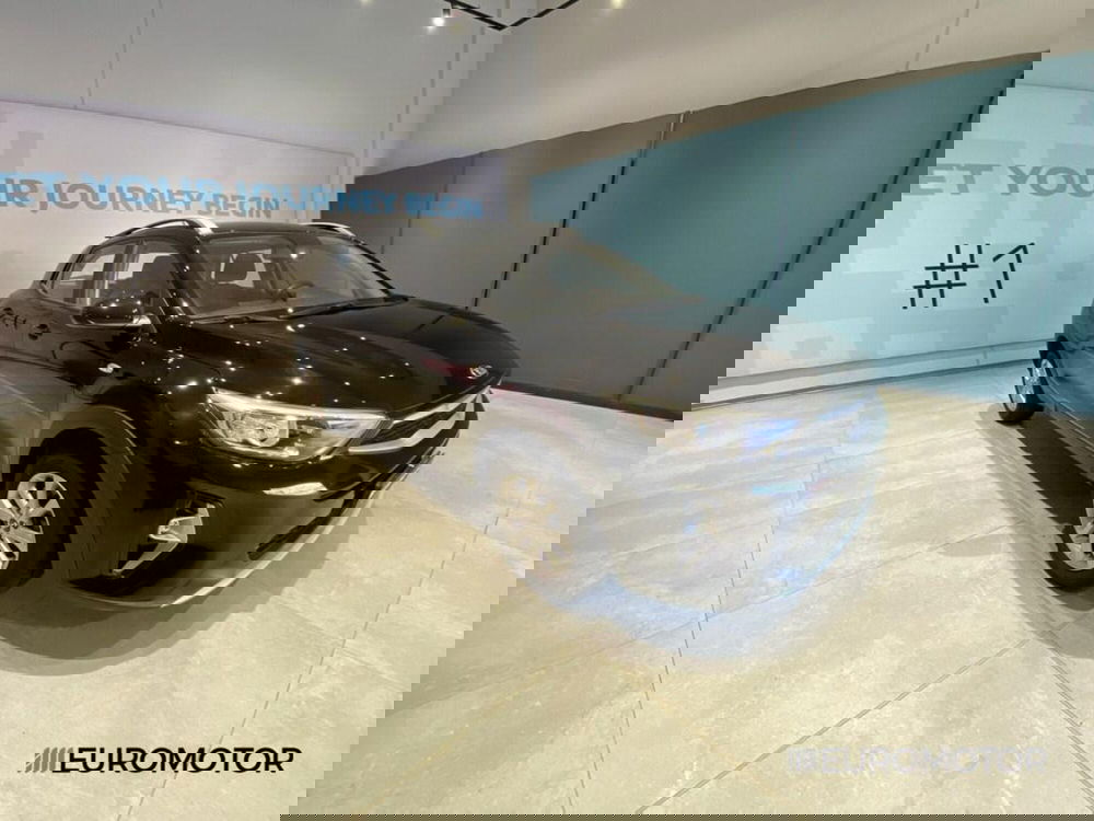 Kia Stonic usata a Bari (3)