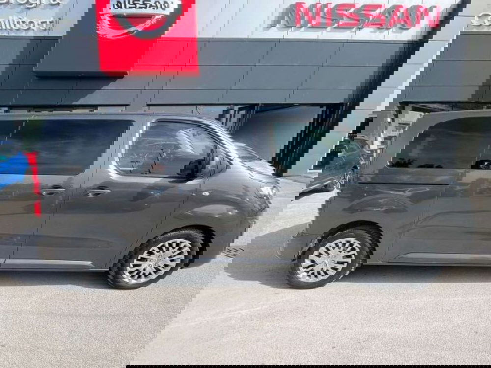 Opel Zafira Life usata a Firenze (8)