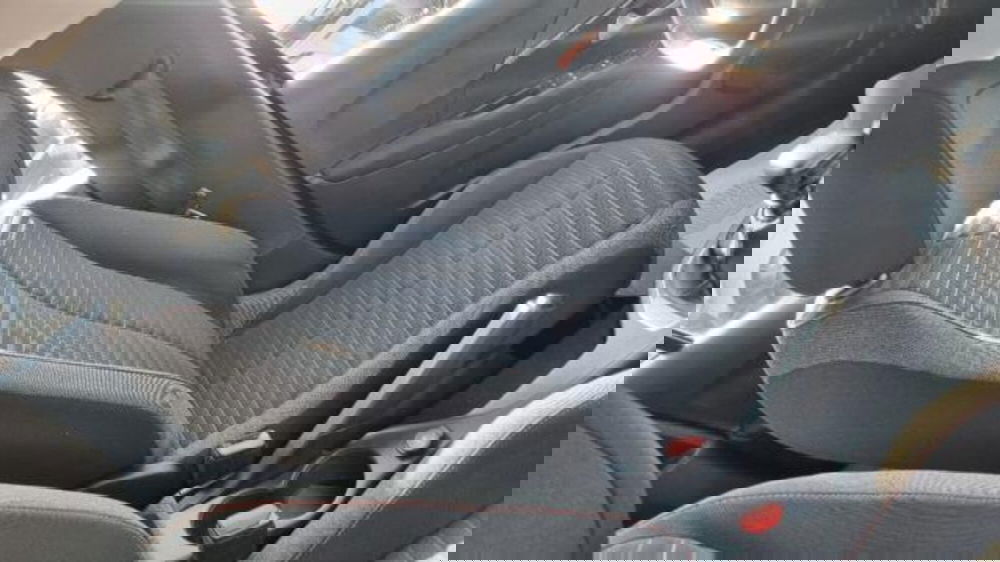 Peugeot 208 usata a Savona (15)