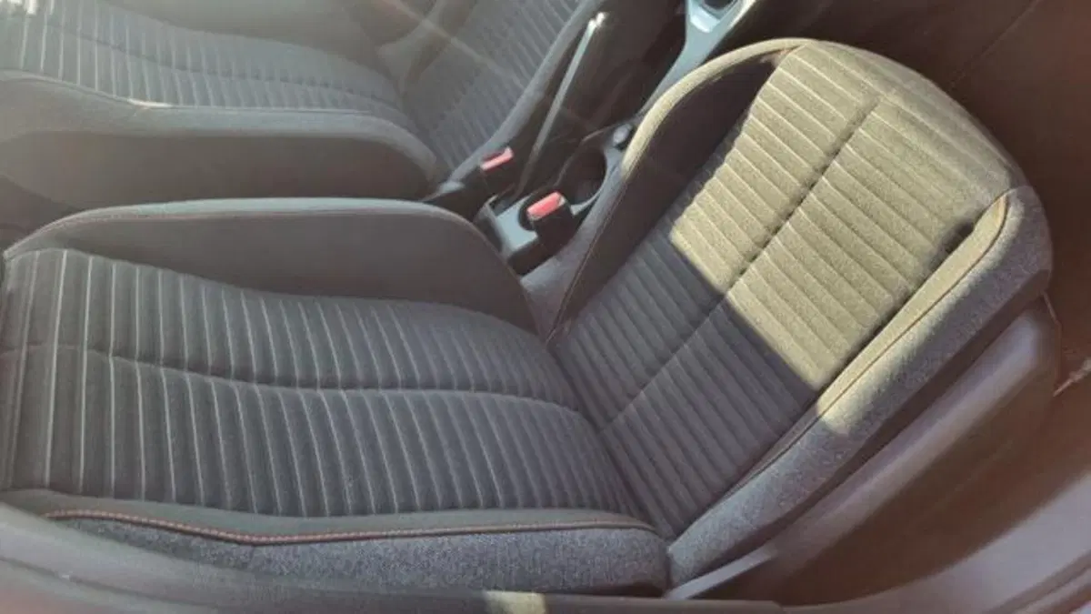Peugeot 208 usata a Savona (16)