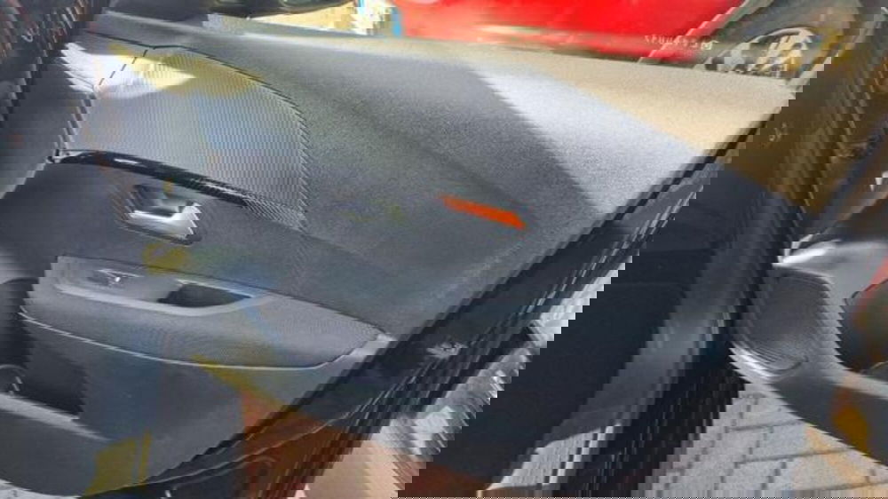 Peugeot 208 usata a Savona (17)