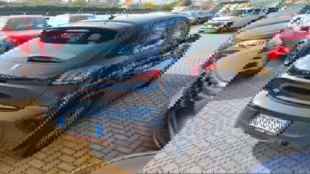 Peugeot 208 usata a Savona (9)