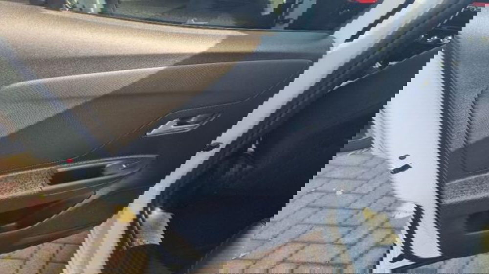 Opel Mokka usata a Savona (19)