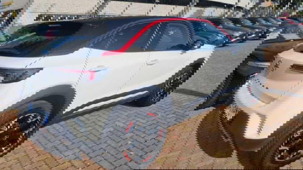 Opel Mokka usata a Savona (8)