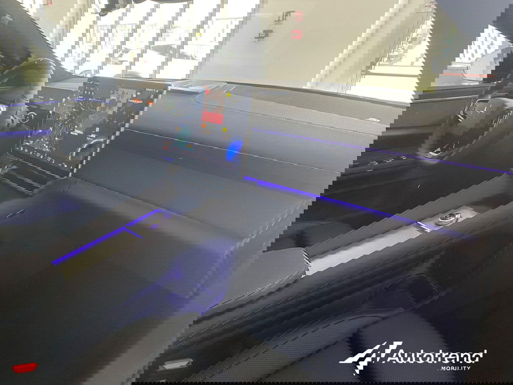 Polestar Polestar 4 nuova a Bari (10)