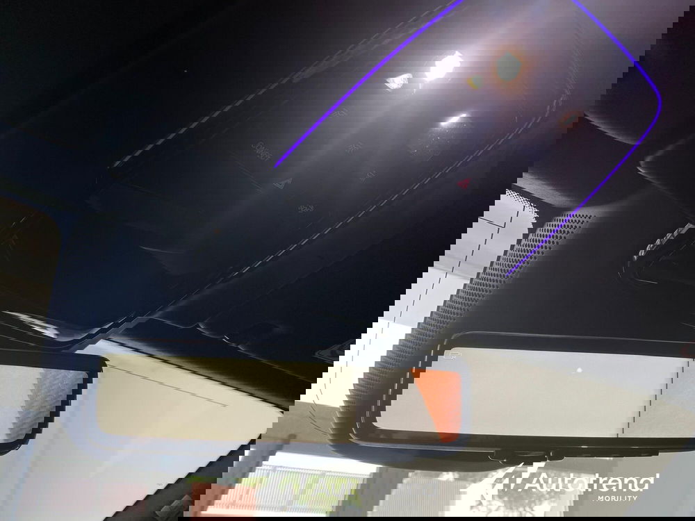 Polestar Polestar 4 nuova a Bari (18)