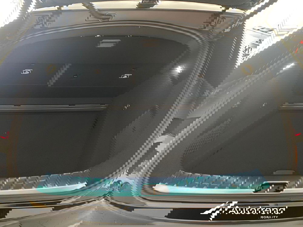 Polestar Polestar 4 nuova a Bari (20)