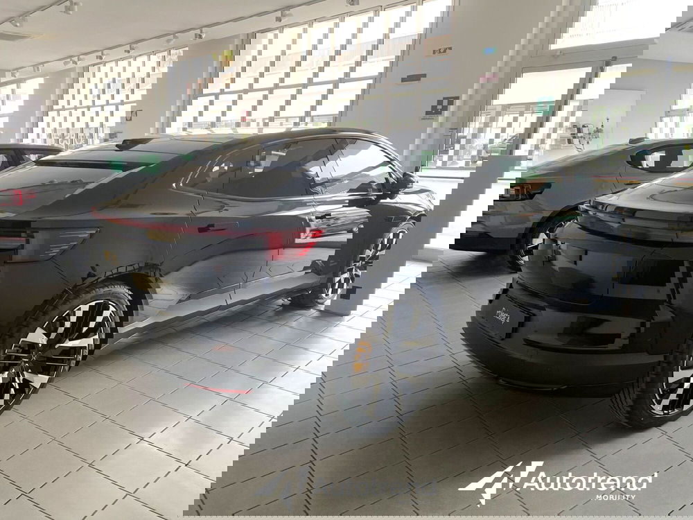 Polestar Polestar 4 nuova a Bari (4)