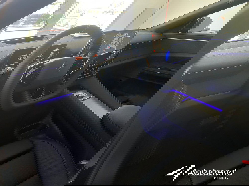 Polestar Polestar 4 nuova a Bari (6)