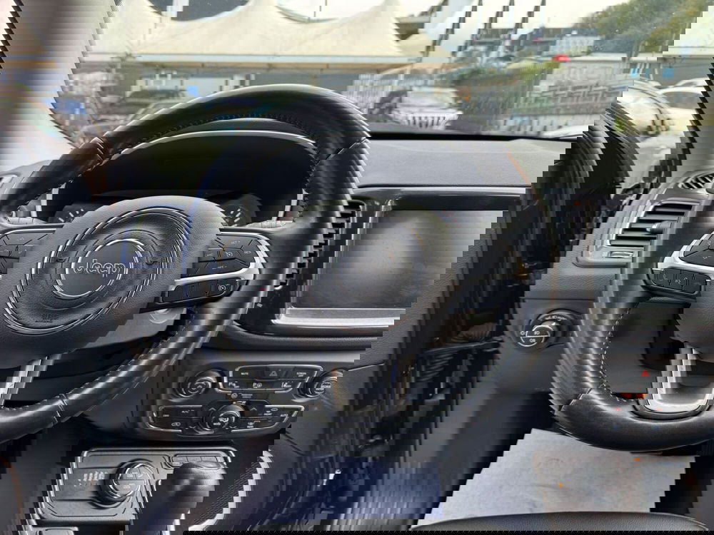 Jeep Compass usata a Como (8)