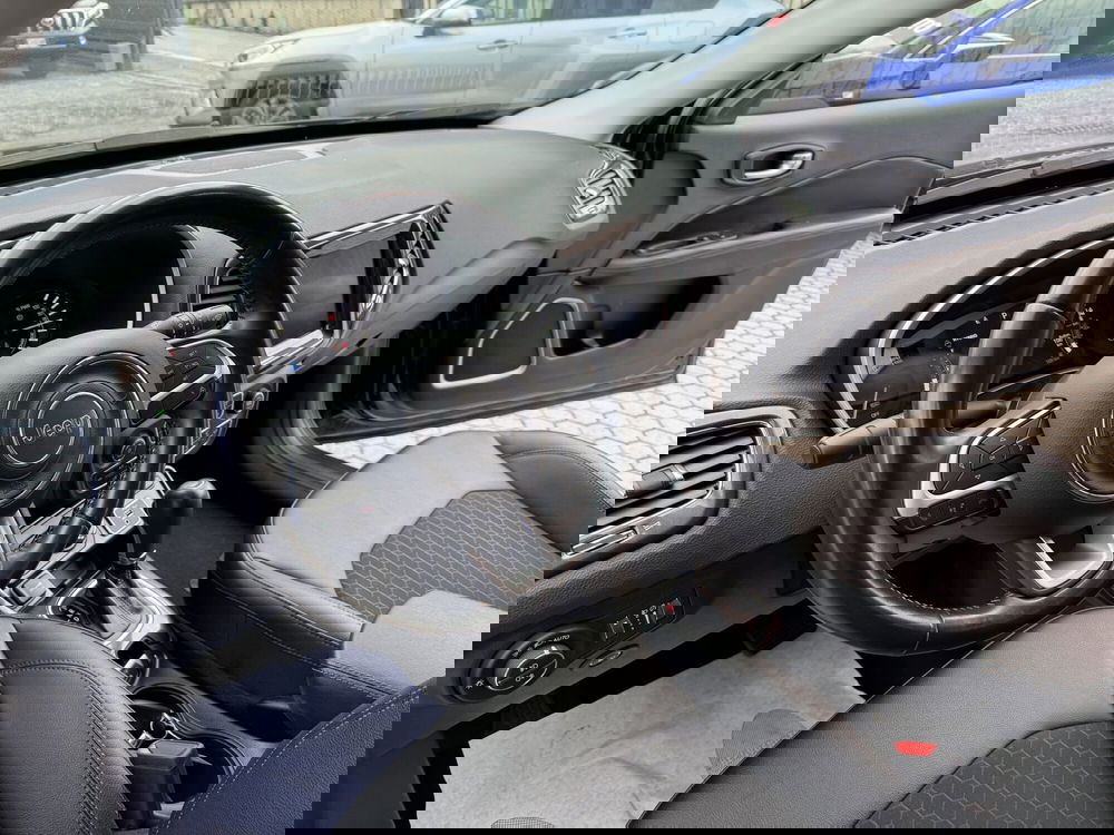 Jeep Compass usata a Como (9)