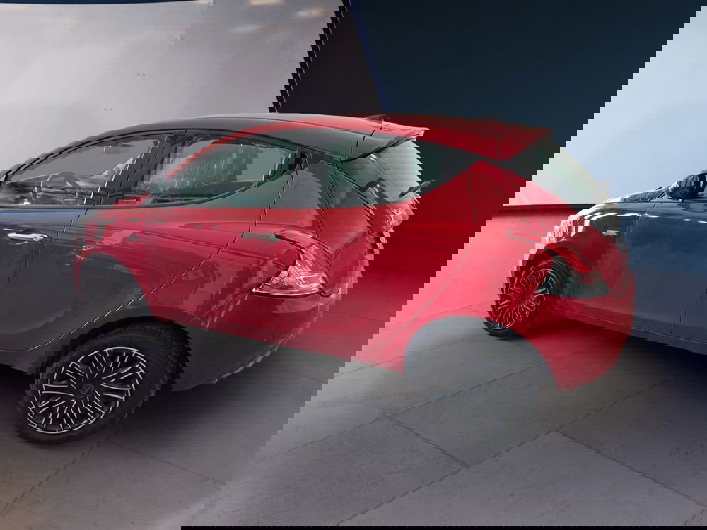 Lancia Ypsilon usata a Torino (6)