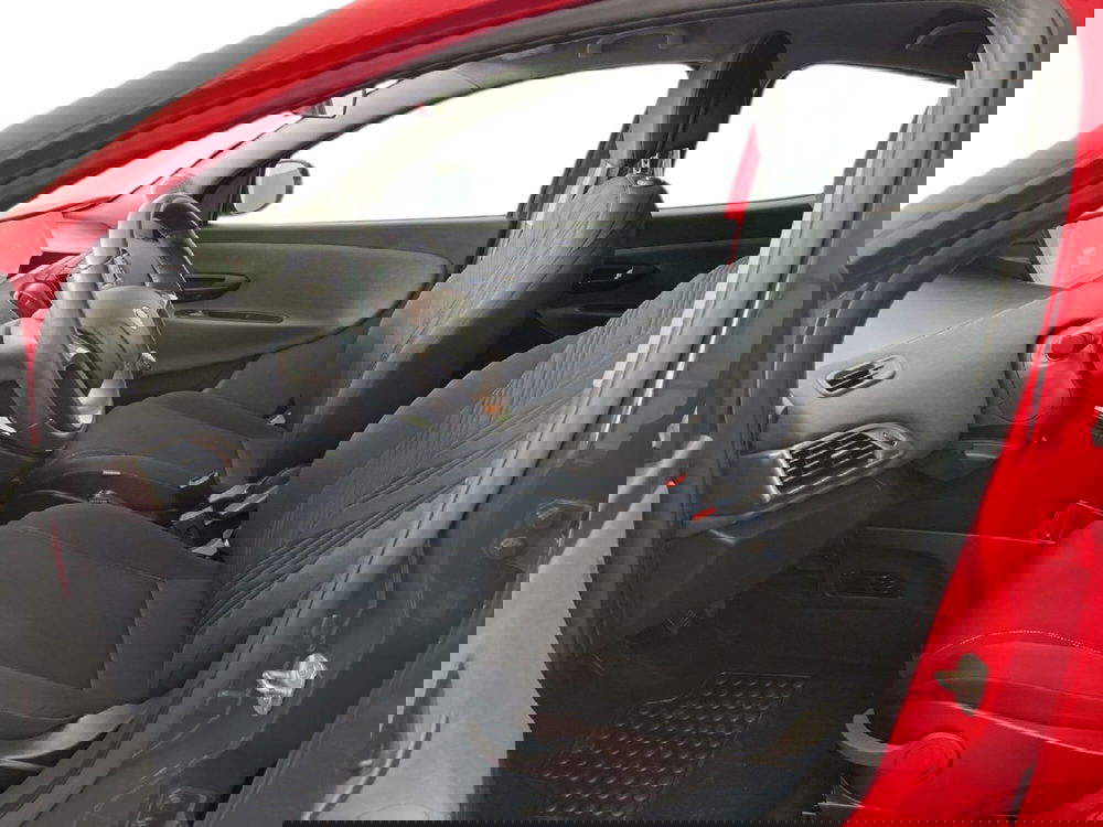 Lancia Ypsilon usata a Torino (9)