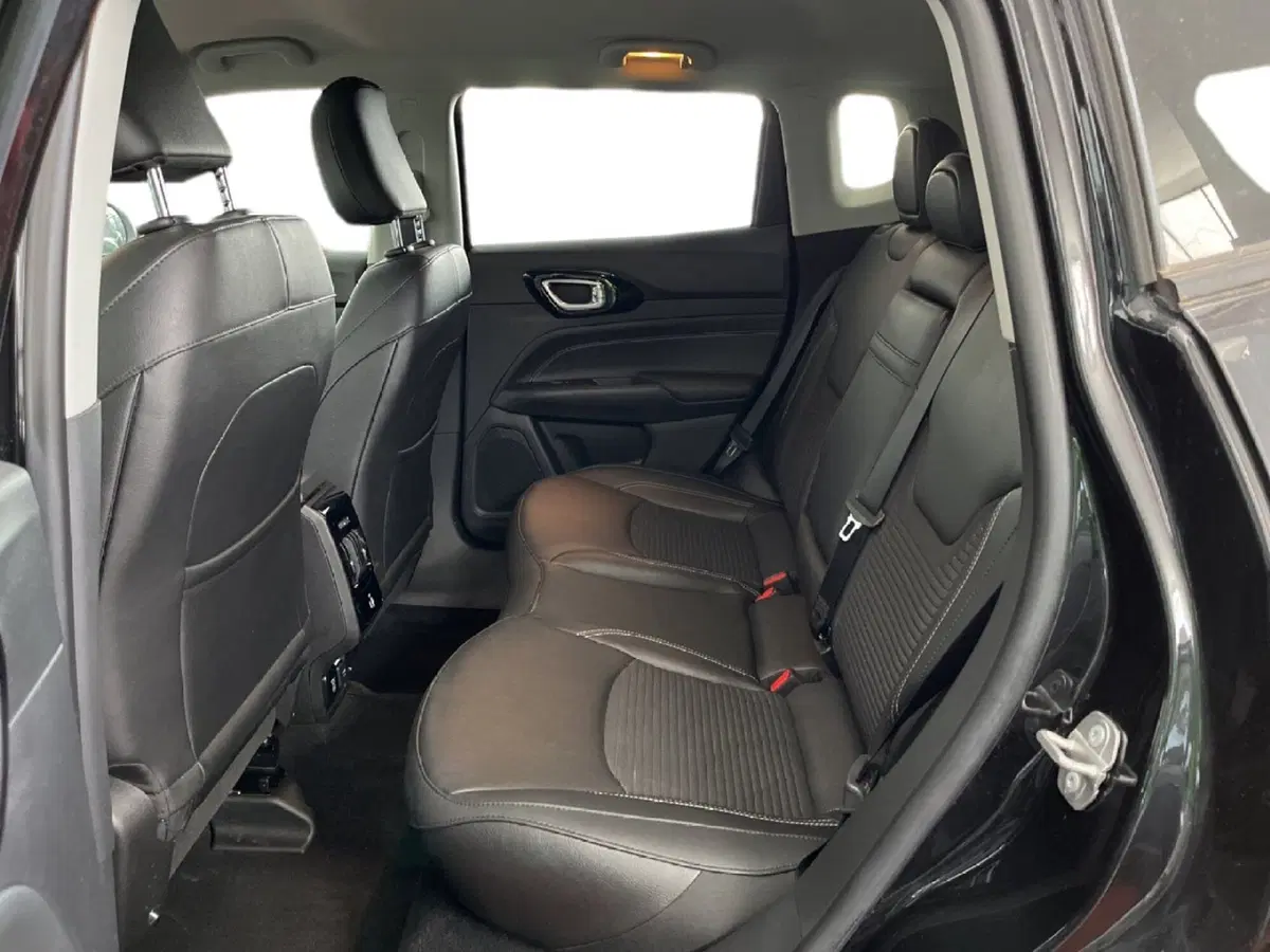 Jeep Compass usata a Torino (9)