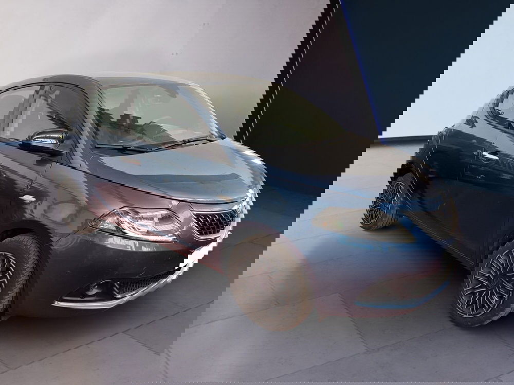 Lancia Ypsilon usata a Torino (3)