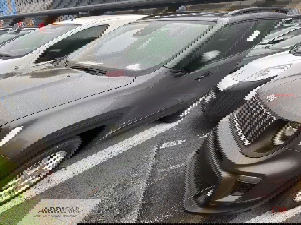 Jeep Renegade nuova a Bergamo