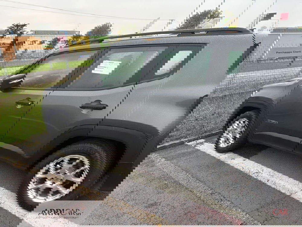 Jeep Renegade nuova a Bergamo (2)
