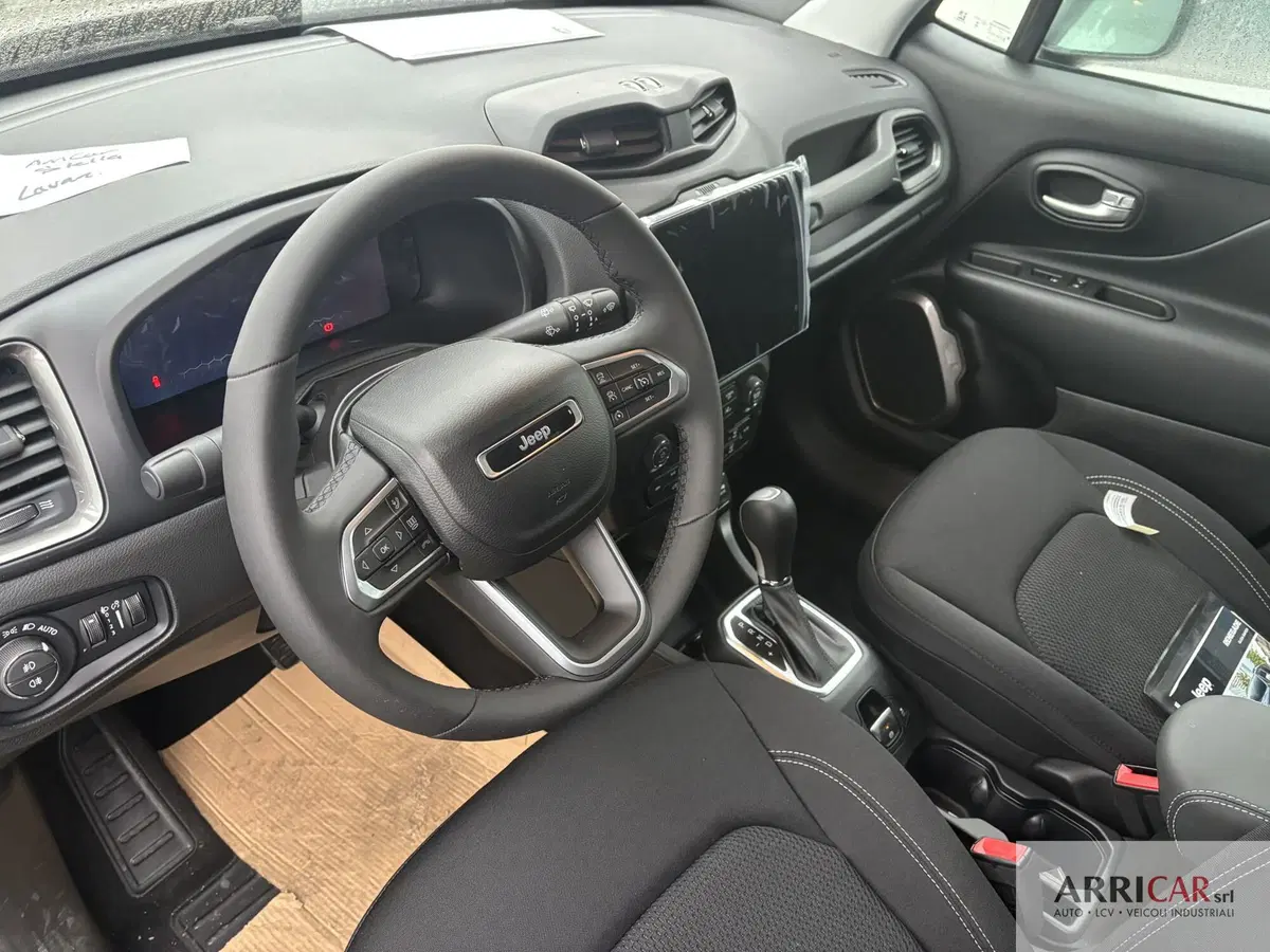 Jeep Renegade nuova a Bergamo (4)