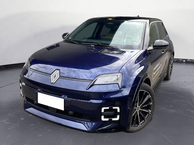 Renault Renault 5 Iconic Cinq comfort range 150cv del 2024 usata a Meda