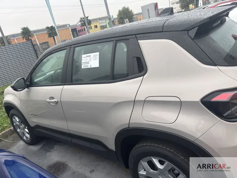 Jeep Avenger nuova a Bergamo (2)