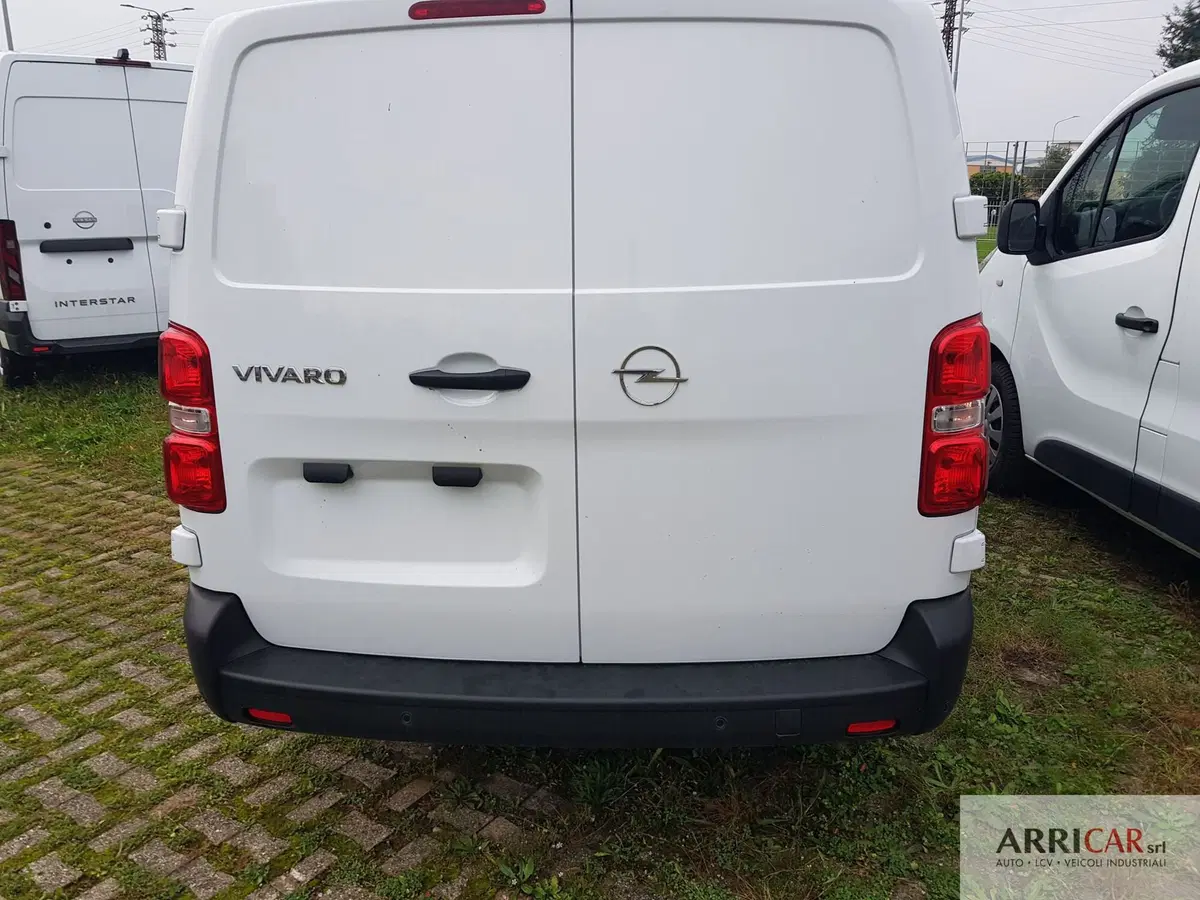 Opel Vivaro Furgone nuova a Bergamo (2)