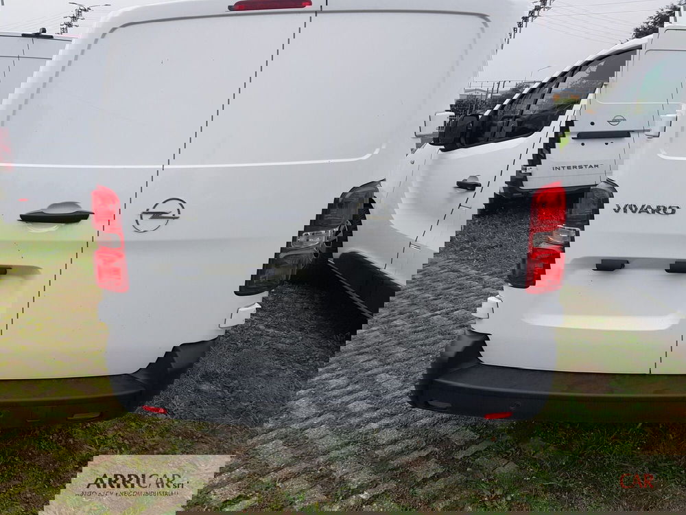 Opel Vivaro Furgone nuova a Bergamo (2)