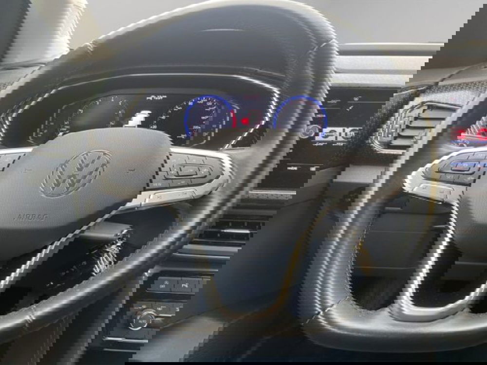 Volkswagen T-Cross usata a Perugia (11)