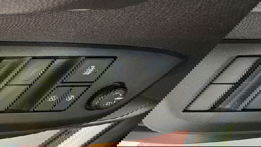 Toyota Yaris Cross usata a Treviso (17)