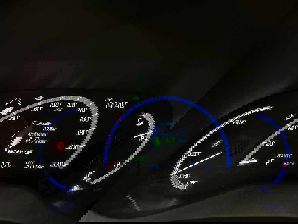 Toyota Yaris Cross usata a Milano (13)