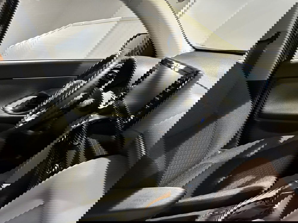 Toyota Yaris Cross usata a Milano (6)