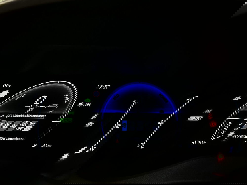 Toyota Yaris Cross usata a Milano (9)