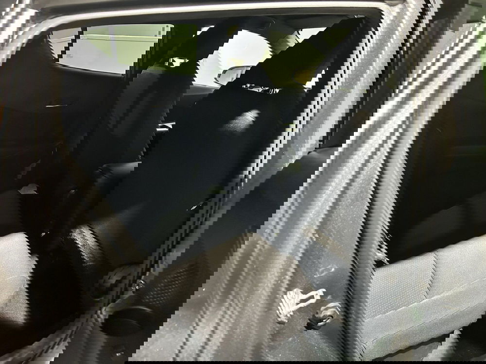 Toyota Toyota C-HR usata a Milano (8)