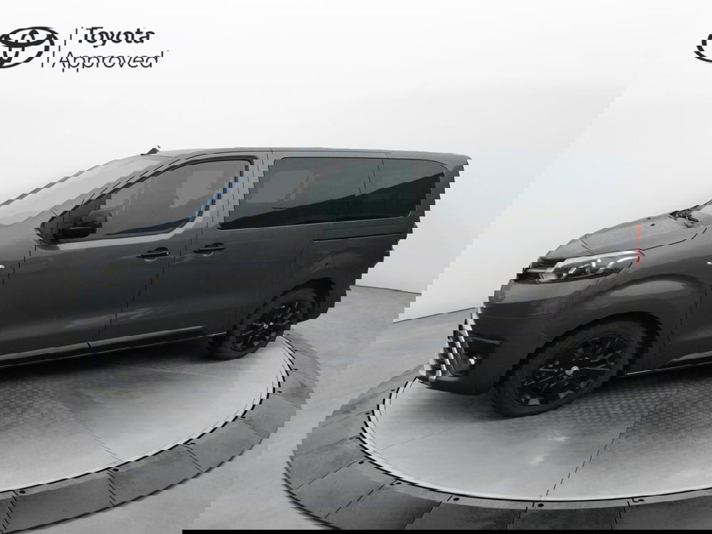 Toyota Proace Verso usata a Cremona (3)