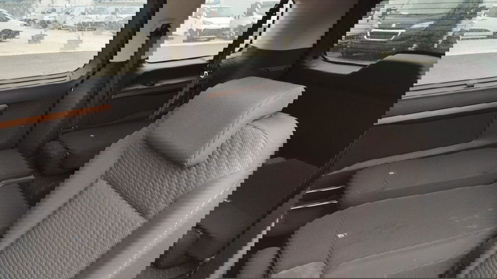 Toyota Proace Verso usata a Cremona (7)