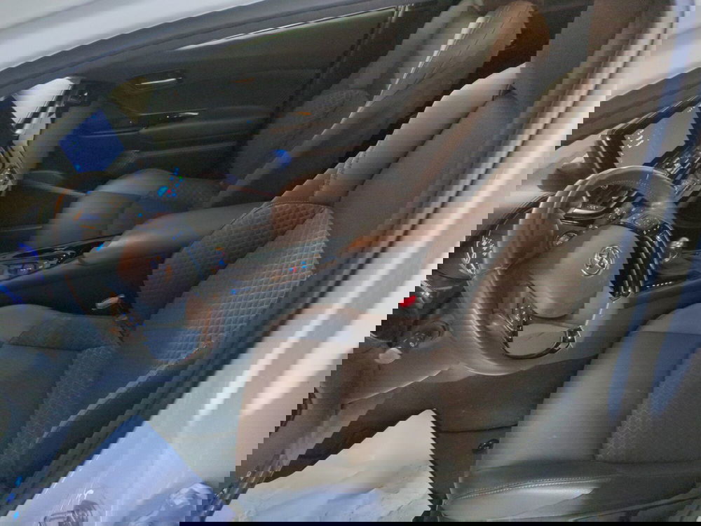 Toyota Toyota C-HR usata a Milano (12)