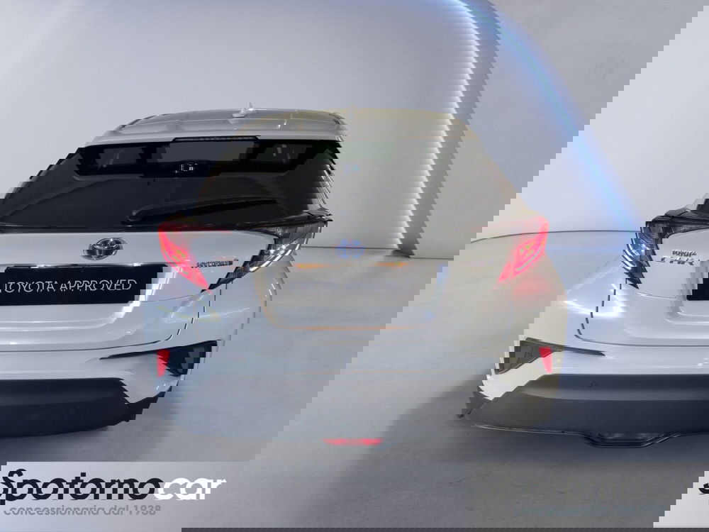 Toyota Toyota C-HR usata a Milano (5)