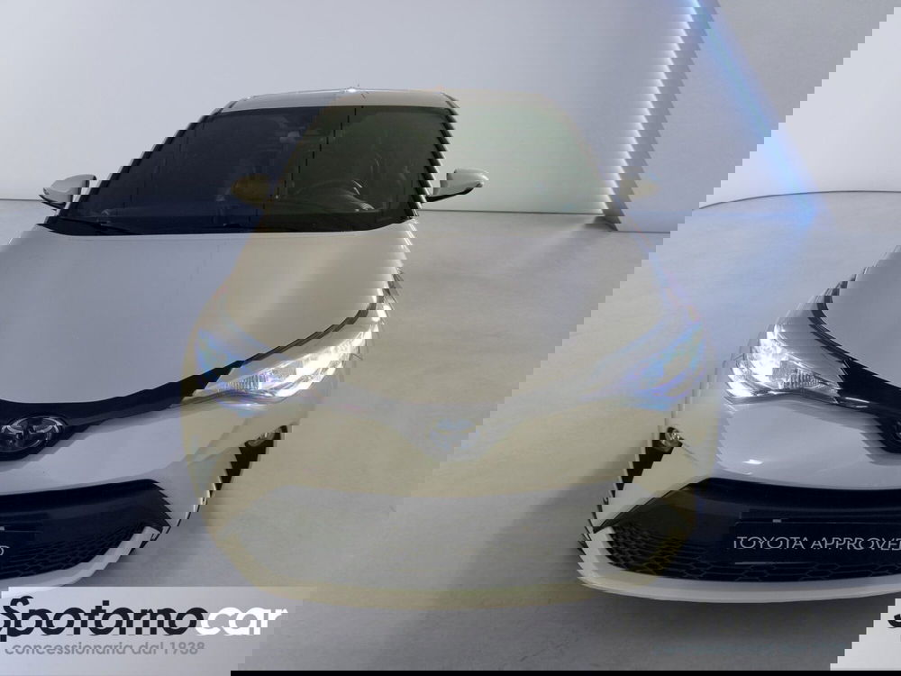 Toyota Toyota C-HR usata a Milano (6)